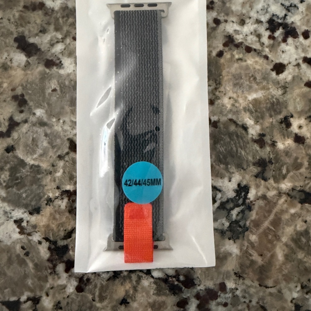 Fully protected Black and Clear Watch Ultra +watch band set - Picture 6 of 6